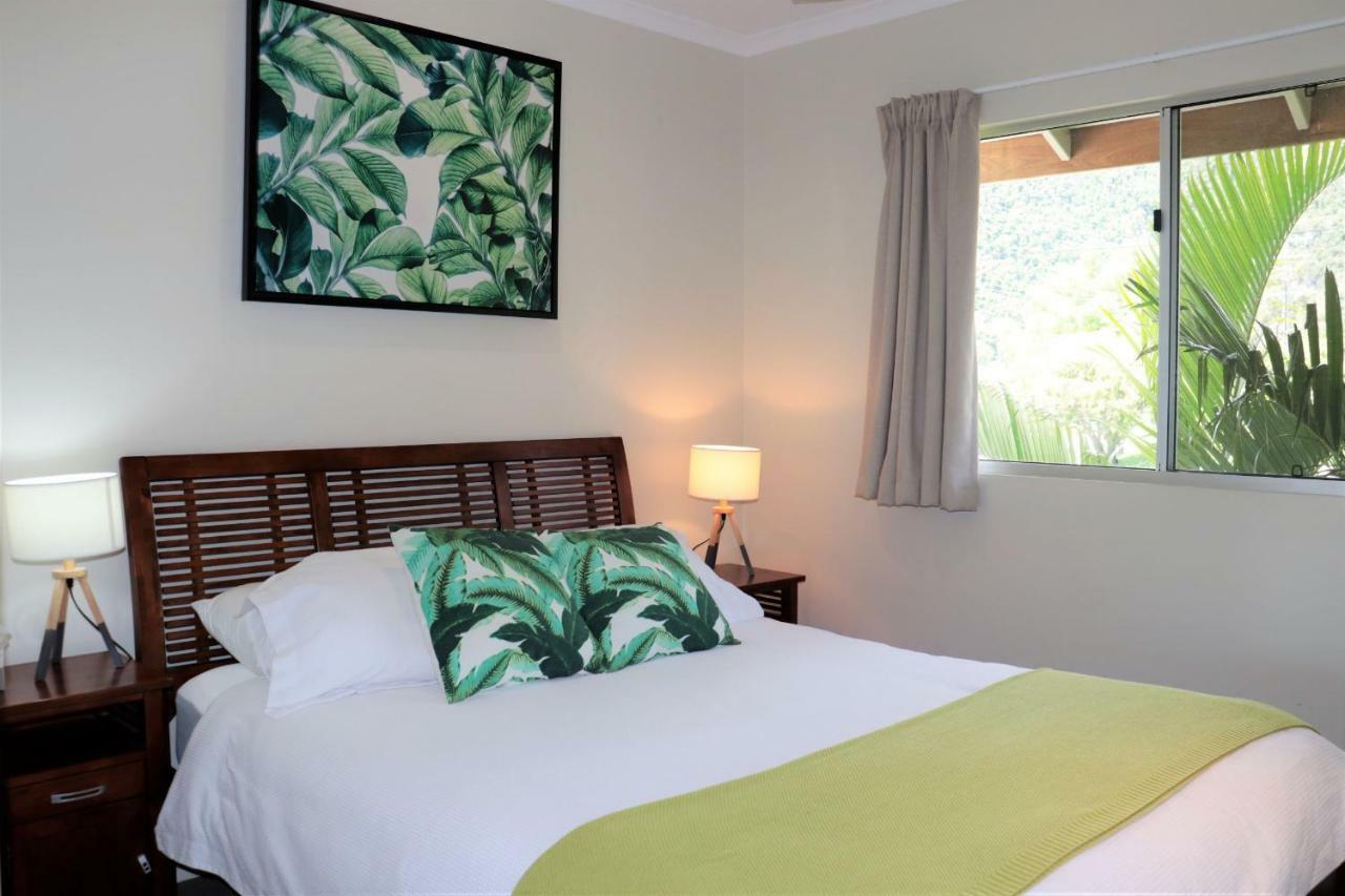 Watersons At Airlie Central Apartments Airlie Beach Kültér fotó