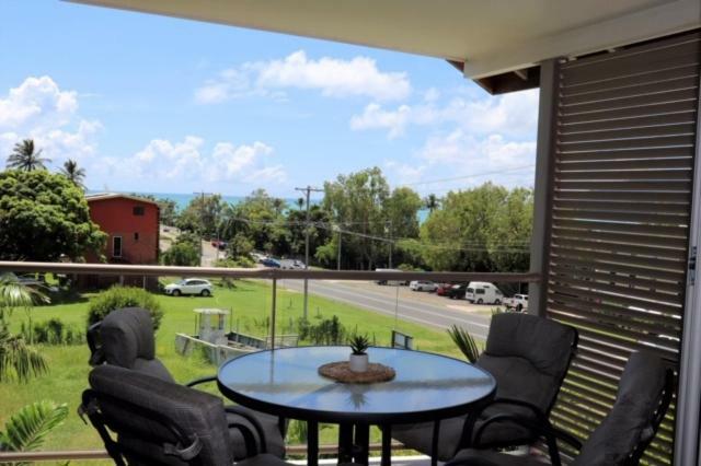 Watersons At Airlie Central Apartments Airlie Beach Kültér fotó